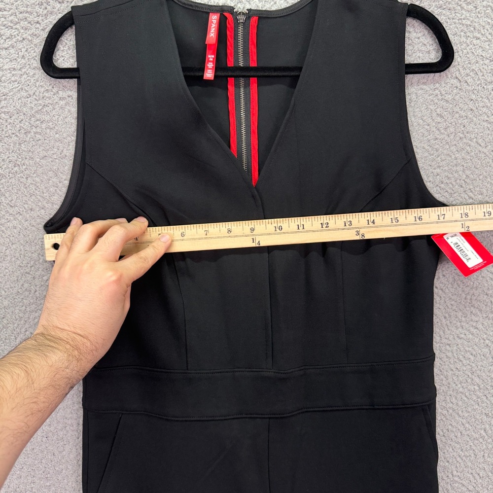 Spanx Jumpsuit Womens M Petite Black The Perfect‎ Sleeveless Wide Leg Comfort - Picture 9 of 16